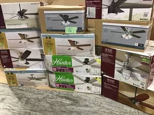 PALLET WITH HAMPTON BAY CEILING FANSLIGHTS CUSTOMER RETURNS SEE PICS