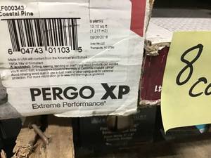 MIXED PALLET OF ASSORTED FLOORING CUSTOMER RETURNS SEE PICS