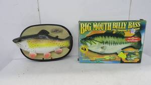 lot 42 image: Lot Of Signing Fish