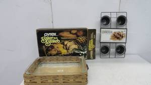 lot 57 image: Pyrex Baker In A Basket 3 qt & Popover Pan