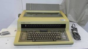 lot 76 image: Vintage Canon Electronic Typewriter With Manual