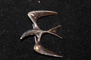 Art Deco Sarah Coventry Flying Bird Brooch