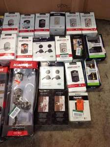 LOT WITH ASSORTED LOCK SETS CUSTOMER RETURNS SEE PICS