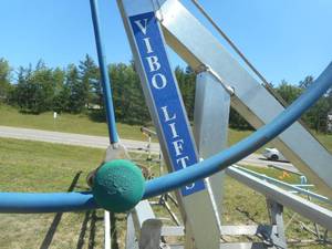 Vibo Narrow Pontoon Lift