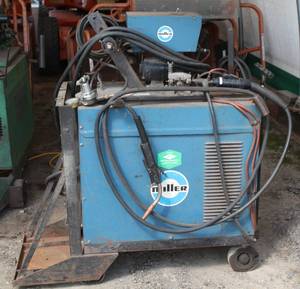 lot 2 image: Welder Miller Constant Potential DC Arc Welding Power Source CP - 300