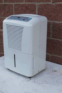 lot 37 image: GE Dehumidifier 70 Pint  24 hour