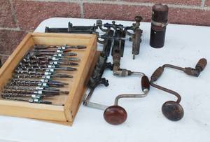 lot 48 image: Hand Drills & Drill Bits Lot