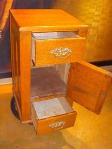 Side cabinet