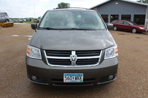 2010 Dodge Grand Caravan SXT- 2 Owners