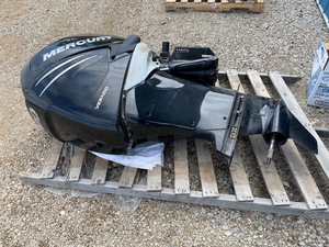 lot 004 image: Mercury 200hp Verado Engine