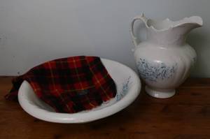 lot 12 image: Large floral Cornell pitcher with matching basin