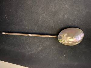 lot 92 image: Mother of Pearl Spoon