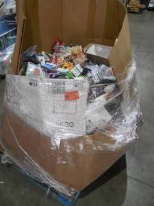 WHOLESALE PALLET LOT OF GENERAL MERCHANDISE, SMALLS- TOOLS,HARDWARE ITEMS