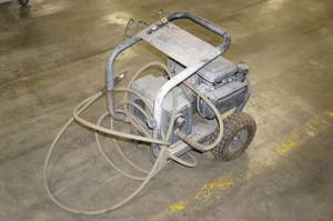 lot 11 image: Excell 2400 PSI Gas Pressure Washer - Honda Engine
