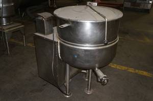 lot 4 image: Cleveland KGL-40 40 Gallon Steam Kettle