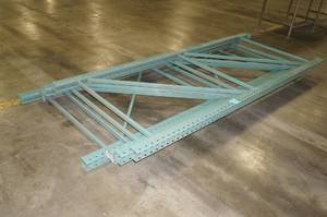 lot 41 image: Green Pallet Racking Uprights