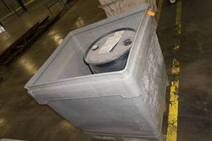 lot 58 image: Promens Monster Combo Poly Storage Tub