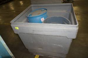 lot 59 image: Promens Monster Combo Poly Storage Tub