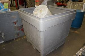 lot 57 image: Promens Monster Combo Poly Storage Tub