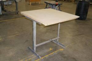 lot 73 image: Square Workstation Table