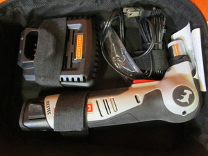 lot 38 image: (New) Craftsman 12v Auto-Hammer