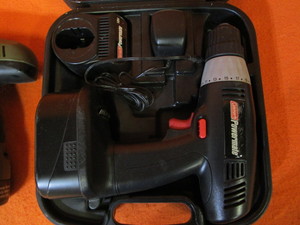 lot 39 image: (2) Cordless Drills
