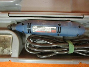 lot 44 image: Ryobi Detail Sander