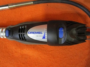 lot 52 image: Dremel Flex Shaft