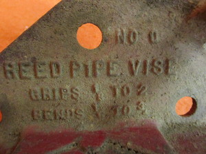 lot 84 image: Pipe Vise