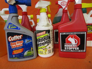 lot 123 image: Misc. Chemicals, Cleaners & Glue