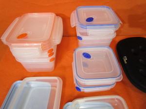 lot 169 image: Misc. Kitchen Items