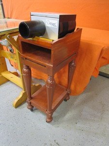 lot 185 image: Design Projector & Tracing Table