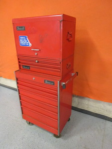 lot 5-A image: Snap-On Tool Chest 18 x 27 x 63 Overall