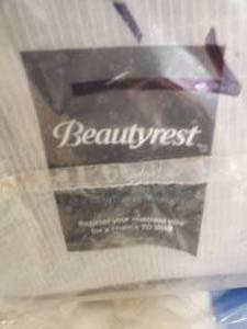 BEAUTYREST King size mattress  BR800 MED retail 1650