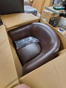 Mainstays Faux Leather Bucket Accent Chair