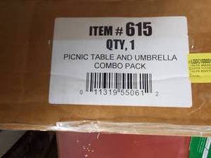 Picnic Table & Umbrella