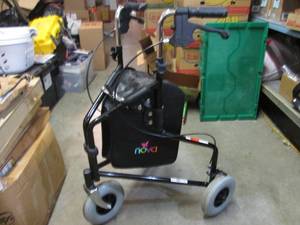 lot 12 image: Nova Traveler 3-Wheel Folding Por...