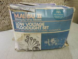 lot 20 image: Low Voltage Floodlight Set Open Box...