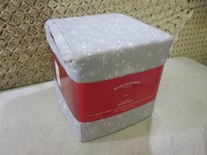 lot 26 image: King Size Flannel Sheet Set New  CS...