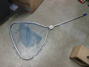 lot 31 image: Aluminum Fishing Net  BS...