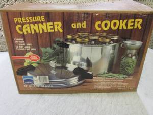 lot 42 image: Pressure Canner and Cooker 12 Qt  D...
