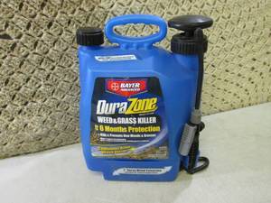 lot 67 image: Dura Zone Weed & Grass Killer 1.3 G...