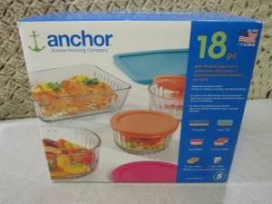 lot 83 image: 18pc Anchor Glass Food Storage Cont...