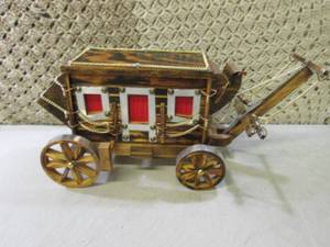 lot 167 image: Wood Stagecoach Lamp Approx 21 x 9...