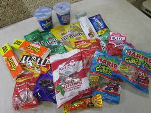 lot 202 image: Assorted Candy  C-1...
