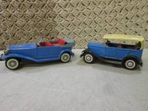 lot 205 image: Vintage Tin Cars  FS...