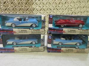 lot 210 image: 4 Diecast Cars 1 Buick Roadmaster 3...
