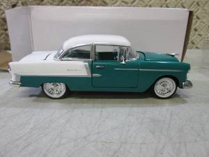 lot 212 image: 1955 Cherolet Bel Air 132 Scale Ne...