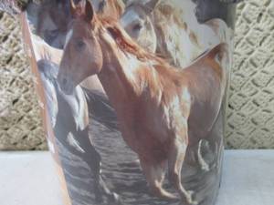 lot 220 image: Royal Plush Rashel Throw Horse  C-4...