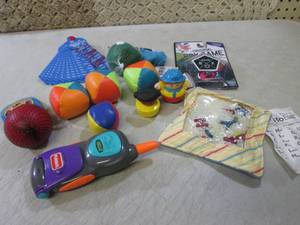 lot 233 image: Assorted Toys  BS...